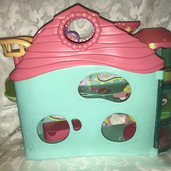 2005 Littlest Pet Shop**Biggest Littlest Pet Shop house - Picture 3 of 4